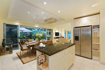 Reef Villa Порт Дъглас Екстериор снимка